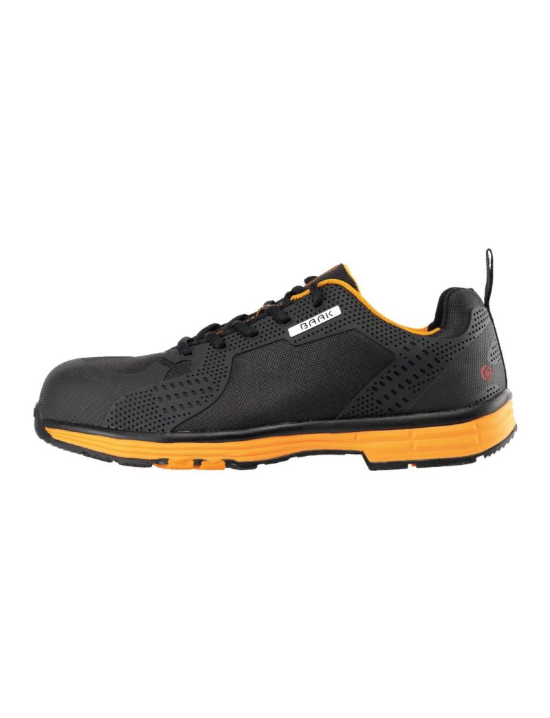 5004_Chuck_Seite_links_1.0.fd9b6d4d.png