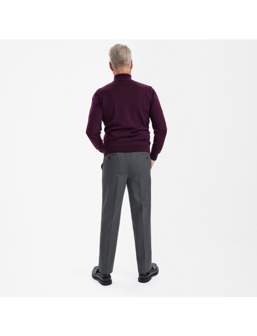 Chino in Regular Fit Black/102