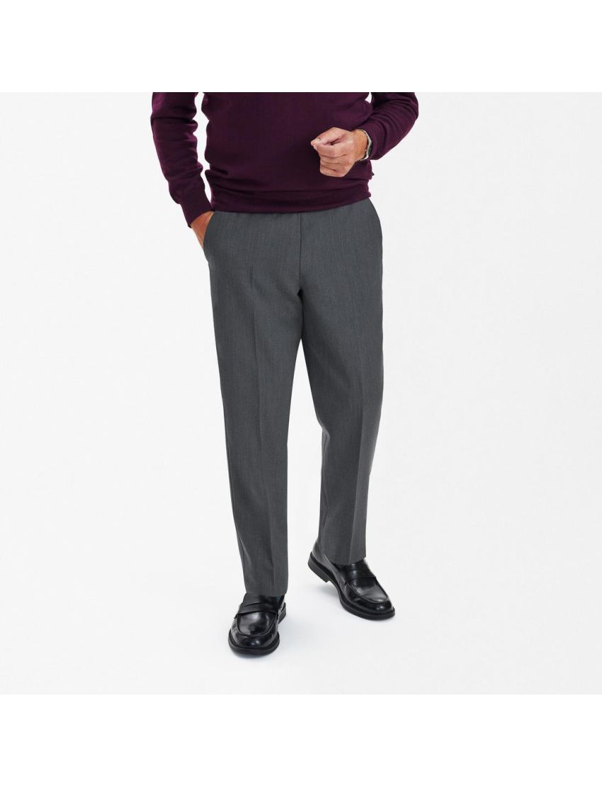 Chino in Regular Fit Black/102