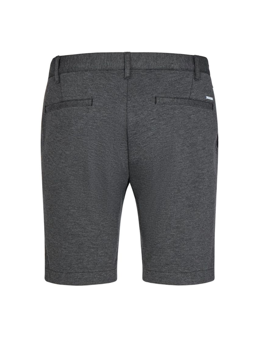 Chino Shorts in Fitted Fit Navy/46