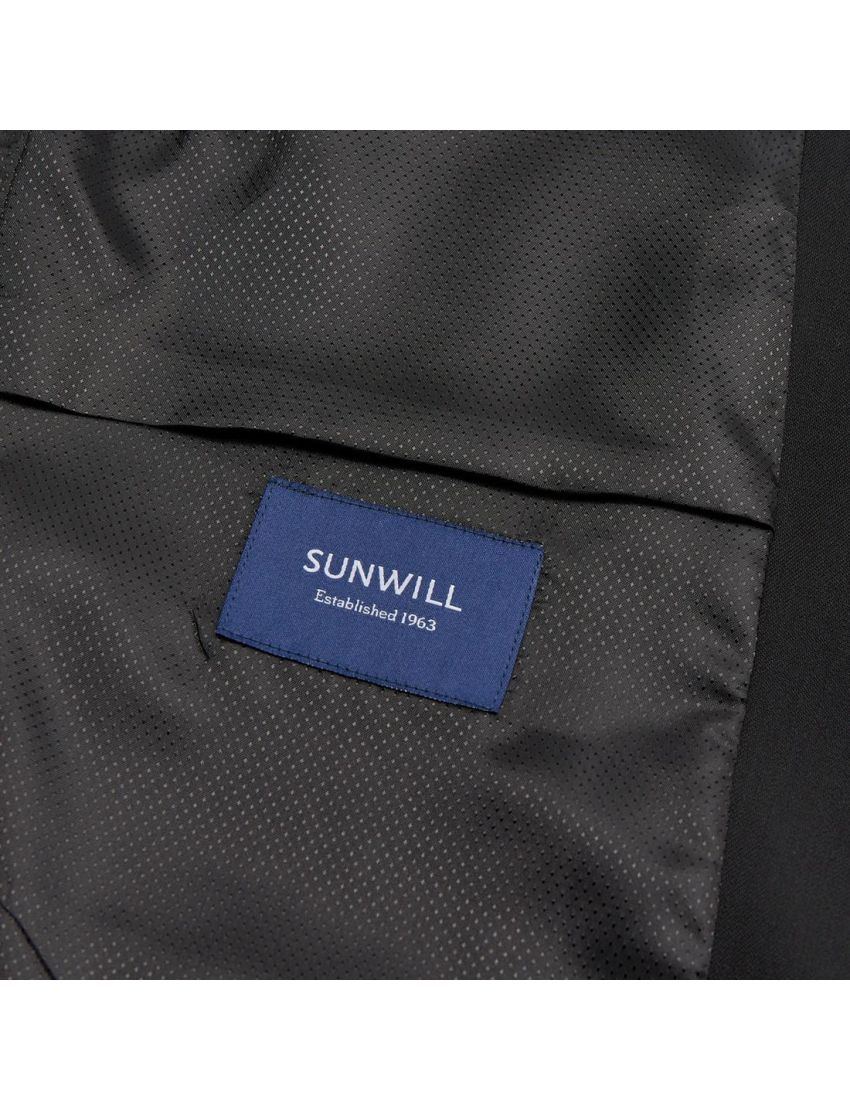 Traveller Smokingjacke Black/102