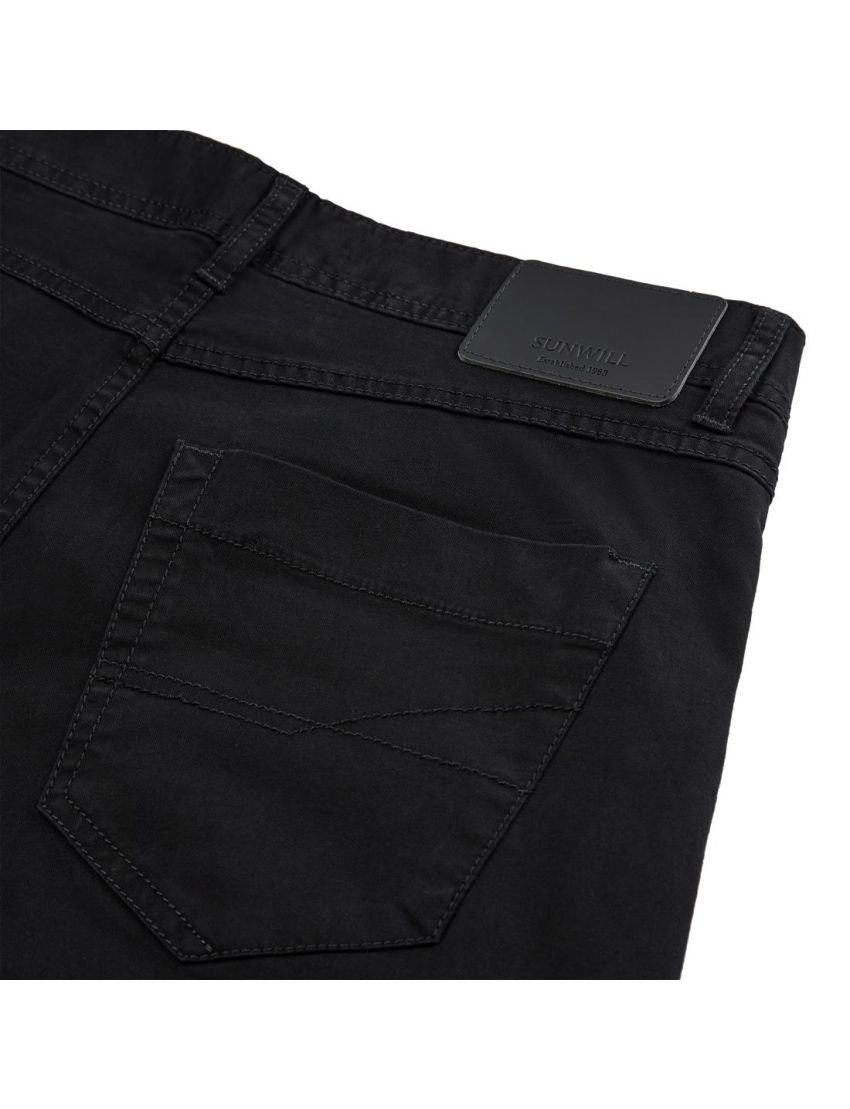 Super Stretch Jeans in Fitted Fit Black/29/32 (494-7825)